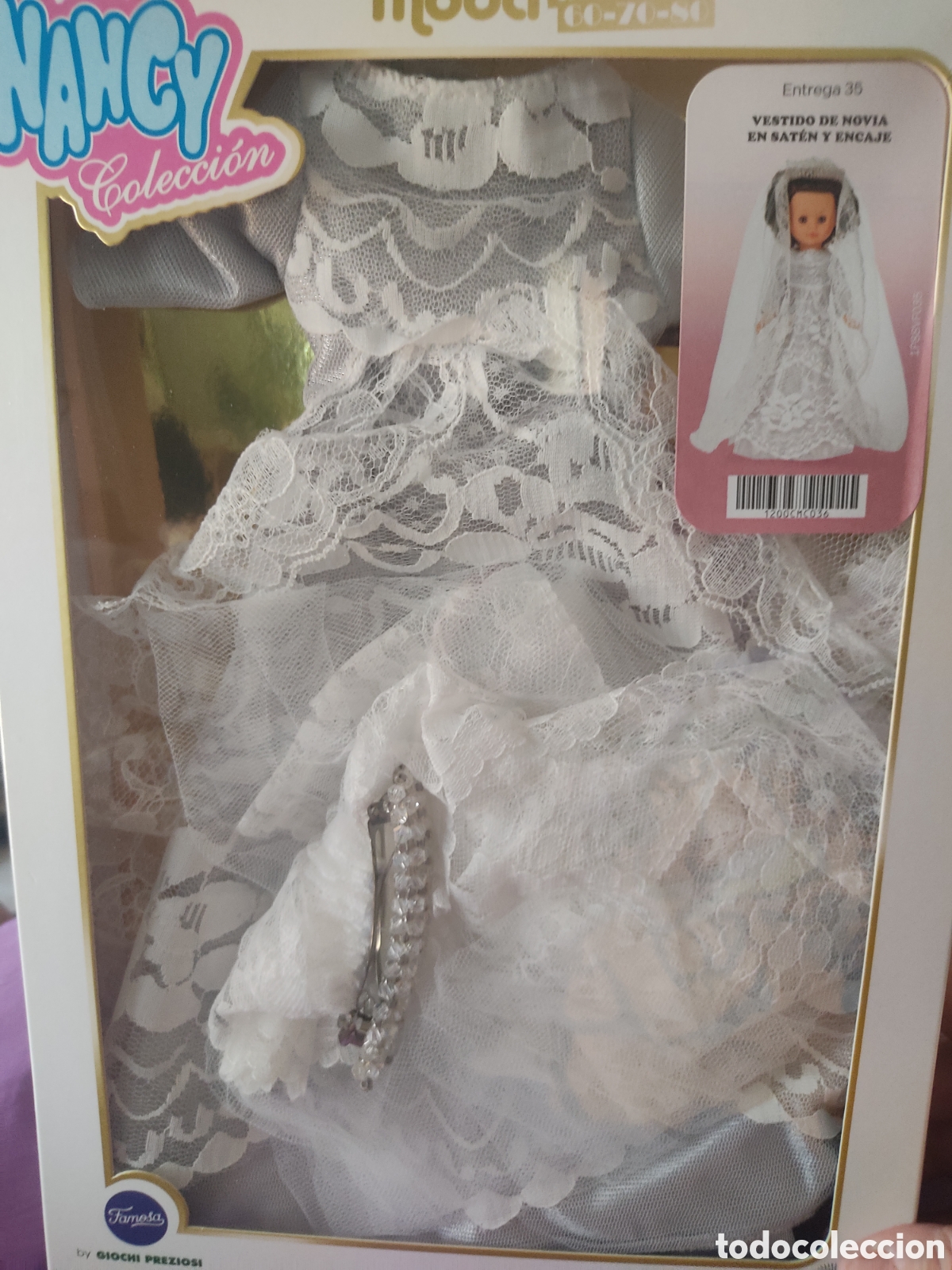 Poup&eacute;es Nancy et Lucas: Nancy, vestido de novia