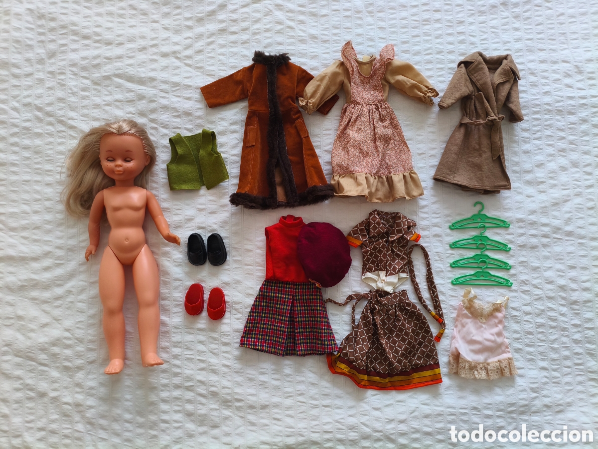Mu&ntilde;ecas Nancy y Lucas: Nancy a&ntilde;os 70 con colecci&oacute;n original de ropa y complementos - Foto 1