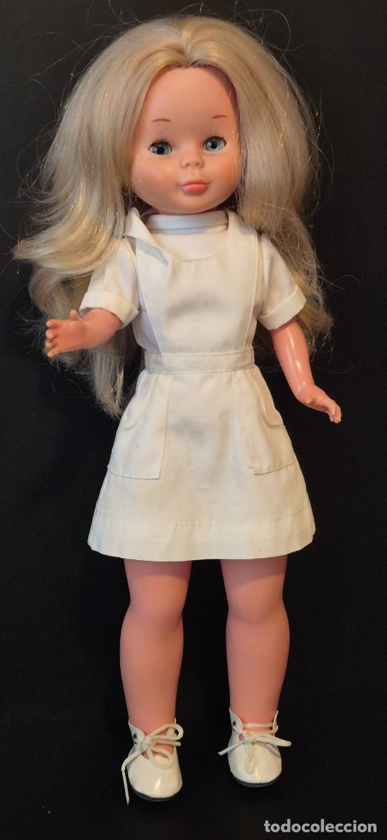 Mu&ntilde;ecas Nancy y Lucas: FAMOSA MU&Ntilde;ECA NANCY CON VESTIDO PARECE DE ENFERMERA