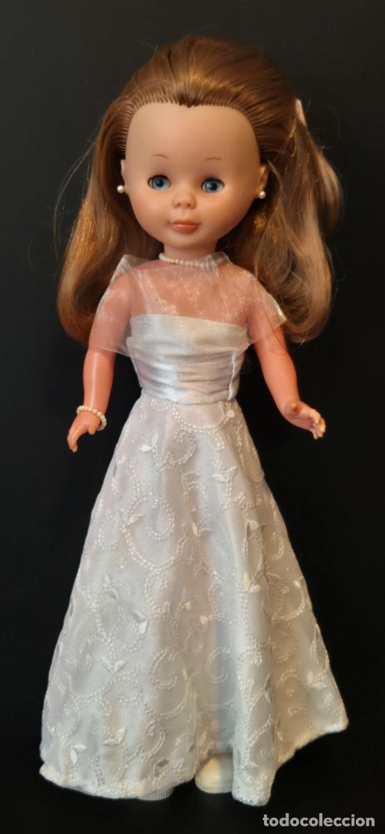 Nancy and Lucas Dolls: FAMOSA MU&Ntilde;ECA NANCY MIRAR BIEN LAS FOTOS