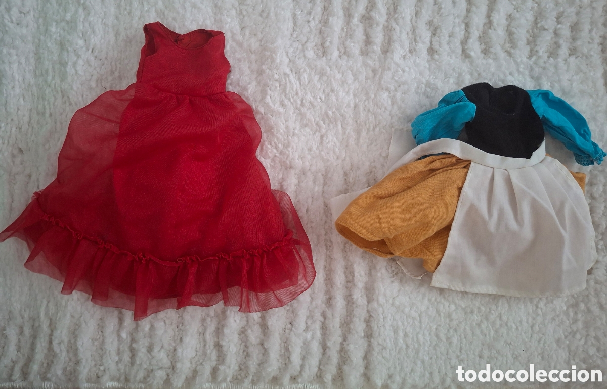 Mu&ntilde;ecas Nancy y Lucas: Nancy de Famosa. 2 vestidos