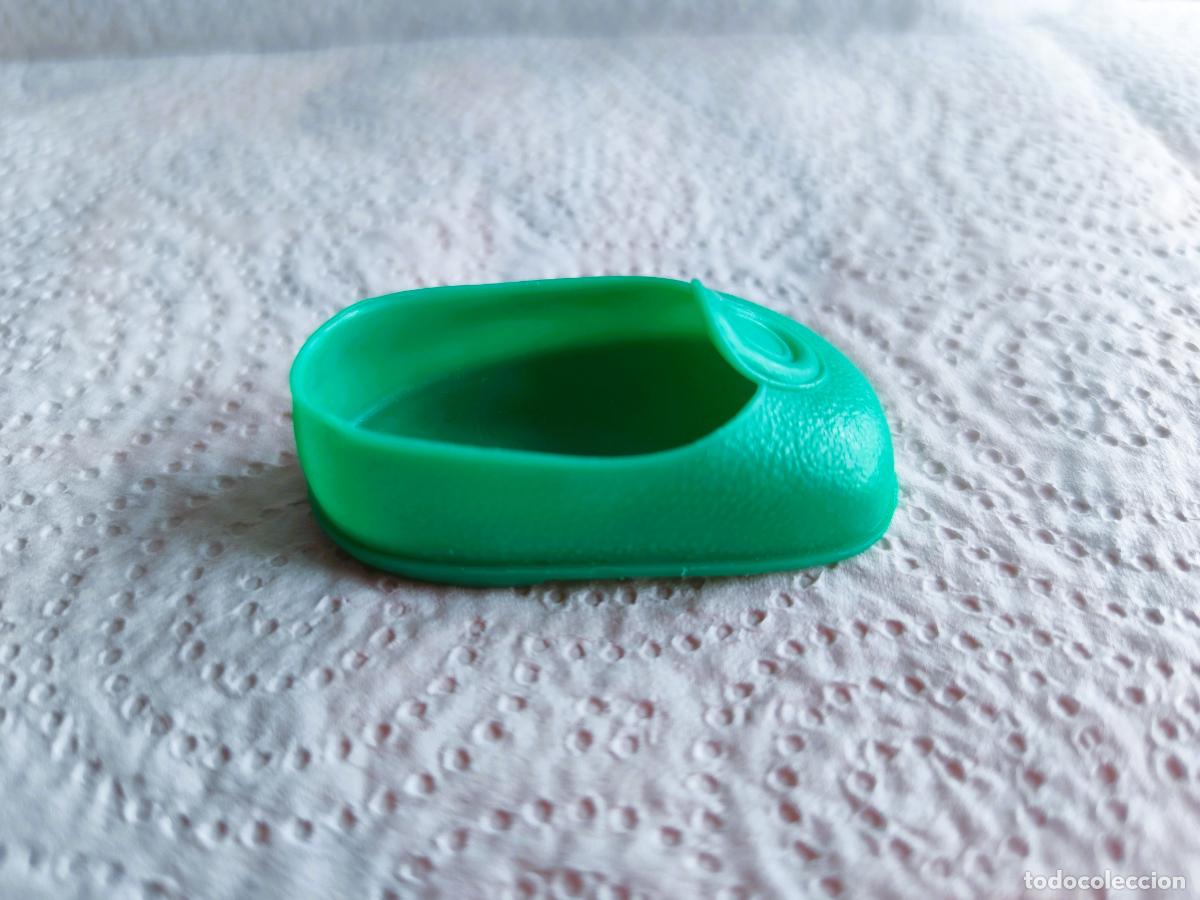 Mu&ntilde;ecas Nancy y Lucas: NANCY - Antiguo Zapato Bot&oacute;n Verde - Foto 2