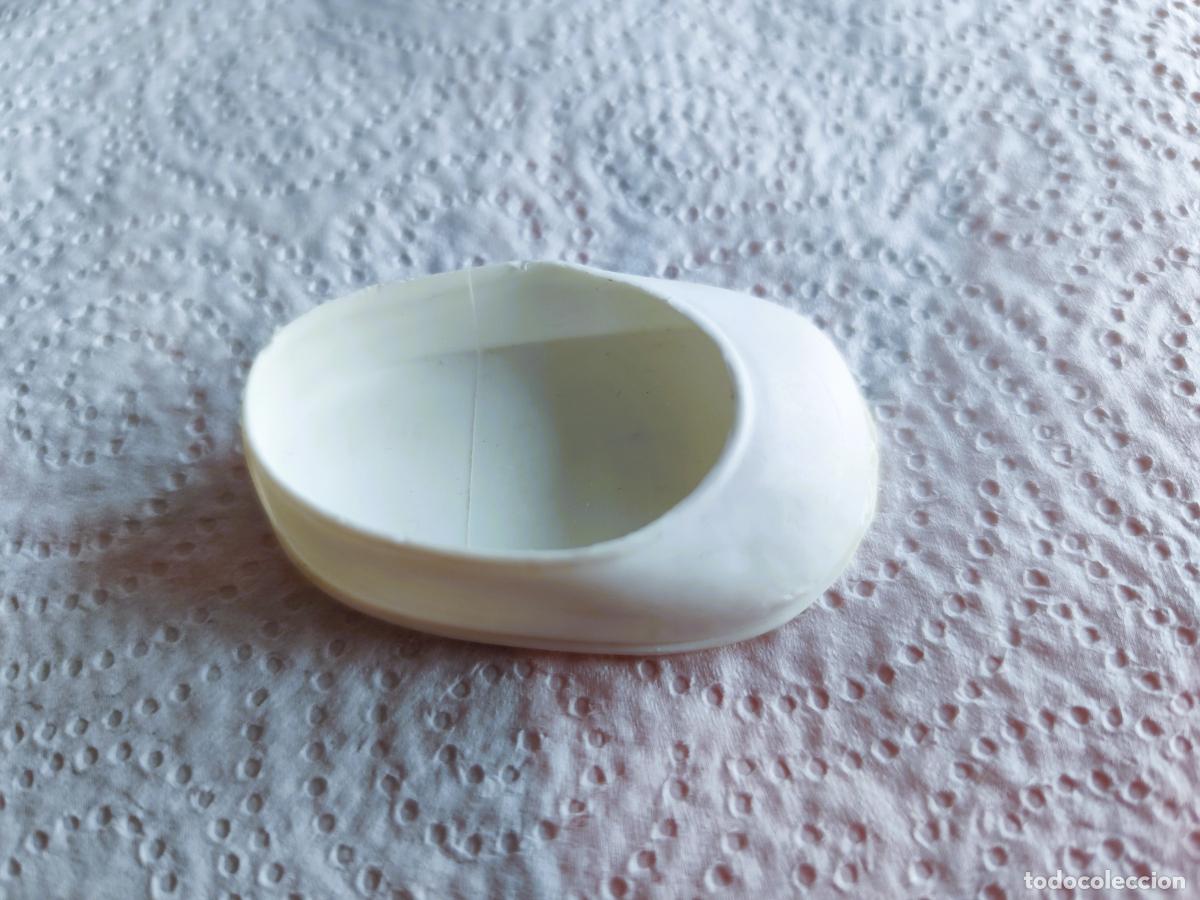 Mu&ntilde;ecas Nancy y Lucas: NANCY - Antiguo Zapato Blanco - Foto 1