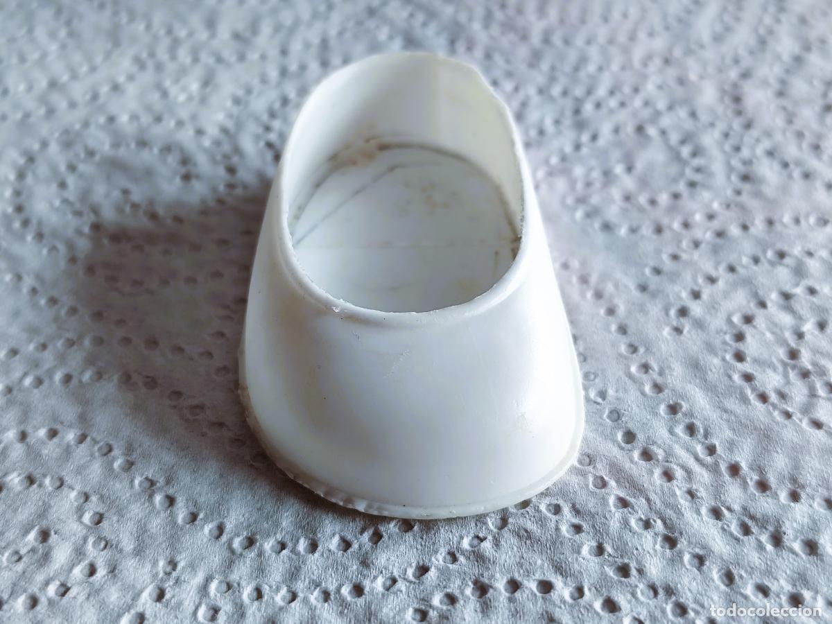 Mu&ntilde;ecas Nancy y Lucas: NANCY - Antiguo Zapato Blanco - Foto 1