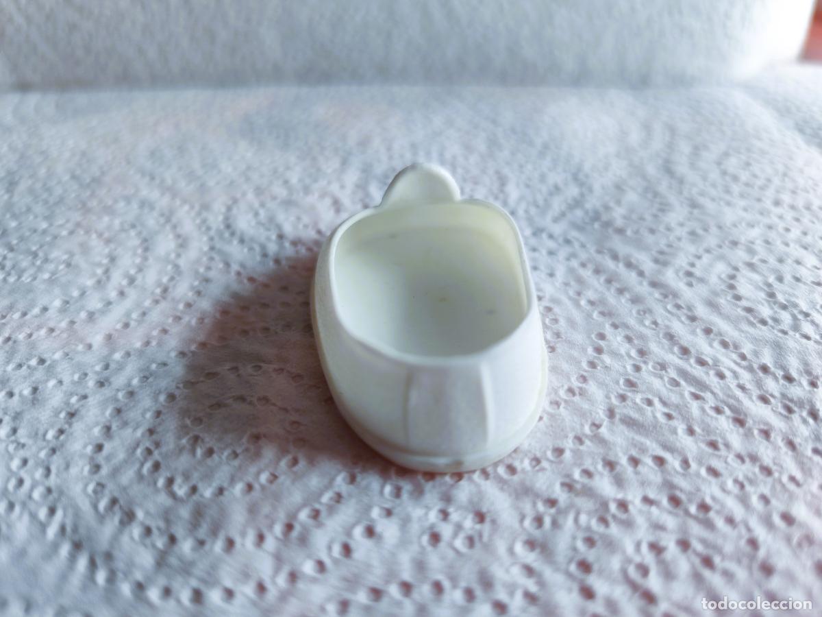 Mu&ntilde;ecas Nancy y Lucas: NANCY - Antiguo Zapato Blanco de Bot&oacute;n - Foto 4