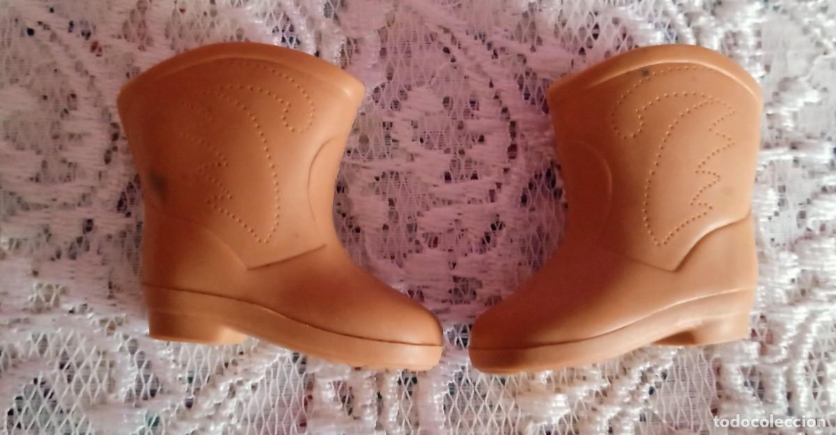 Mu&ntilde;ecas Nancy y Lucas: BOTAS MARRONES NANCY-ORIGINALES - Foto 2