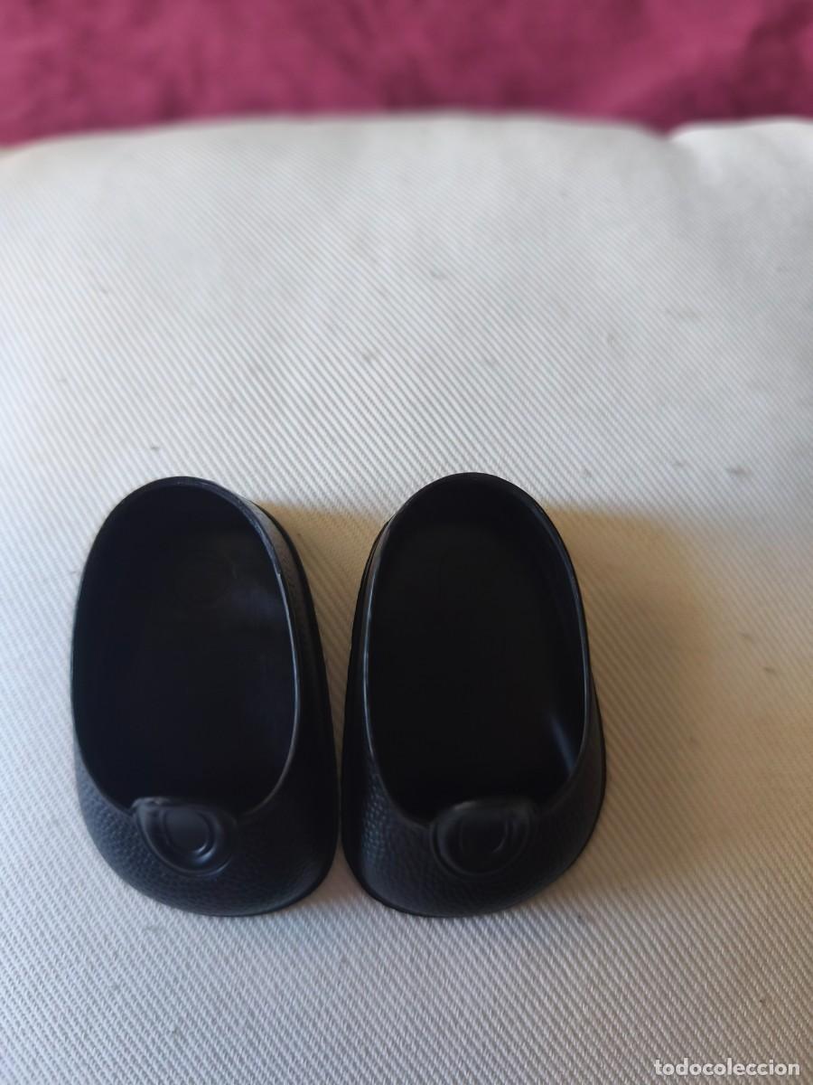 Mu&ntilde;ecas Nancy y Lucas: Zapatos Nancy Cl&aacute;sica - Foto 2