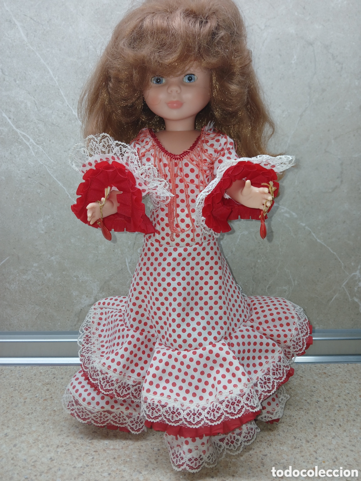 Mu&ntilde;ecas Nancy y Lucas: MU&Ntilde;ECA NANCY FLAMENCA, CAPAS A&Ntilde;OS 70 TOBILLO GORDO Y BRAZO DURO, OJOS AZUL MARGARITA COMO NUEVA.