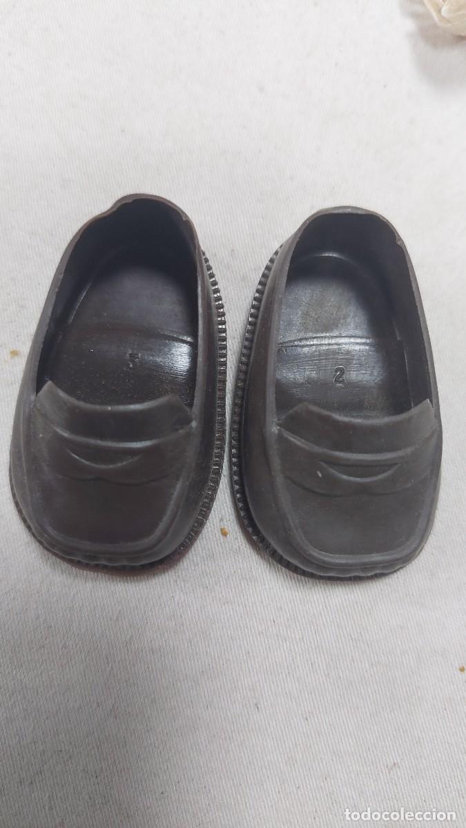 Mu&ntilde;ecas Nancy y Lucas: Zapatos marrones de Mu&ntilde;eca Nancy - Foto 1