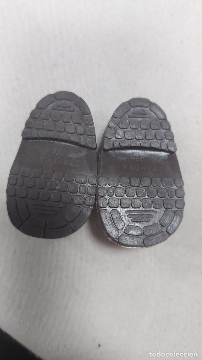 Mu&ntilde;ecas Nancy y Lucas: Zapatos marrones de Mu&ntilde;eca Nancy - Foto 2