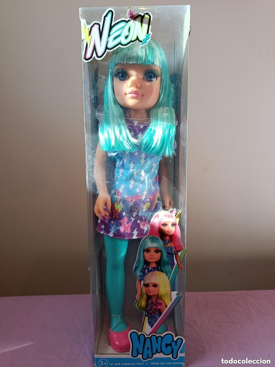 Mu&ntilde;ecas Nancy y Lucas: NANCY NEON AZUL SIN ABRIR NUEVA EN SU CAJA.