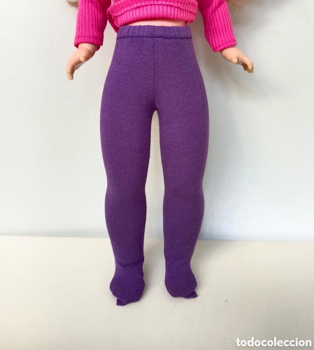 Mu&ntilde;ecas Nancy y Lucas: Nancy leotardos, mallas moradas, lila, violeta