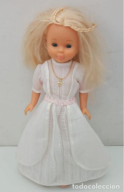 Mu&ntilde;ecas Nancy y Lucas: MU&Ntilde;ECA NANCY FAMOSA PRIMERA COMUNI&Oacute;N, LO QUE SE VE EN LAS FOTOS