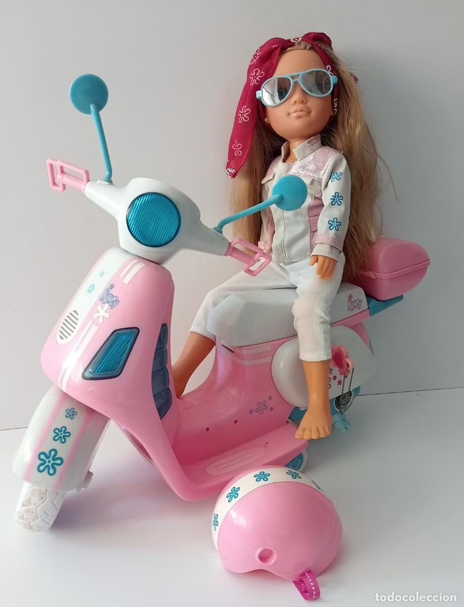Mu&ntilde;ecas Nancy y Lucas: MU&Ntilde;ECA NANCY Y SU MOTO VESPA ROSA - Foto 1