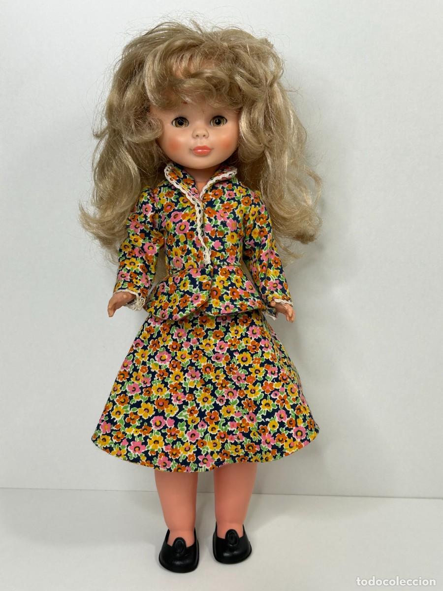 Mu&ntilde;ecas Nancy y Lucas: MU&Ntilde;ECA NANCY RUBIA PELO CAPAS