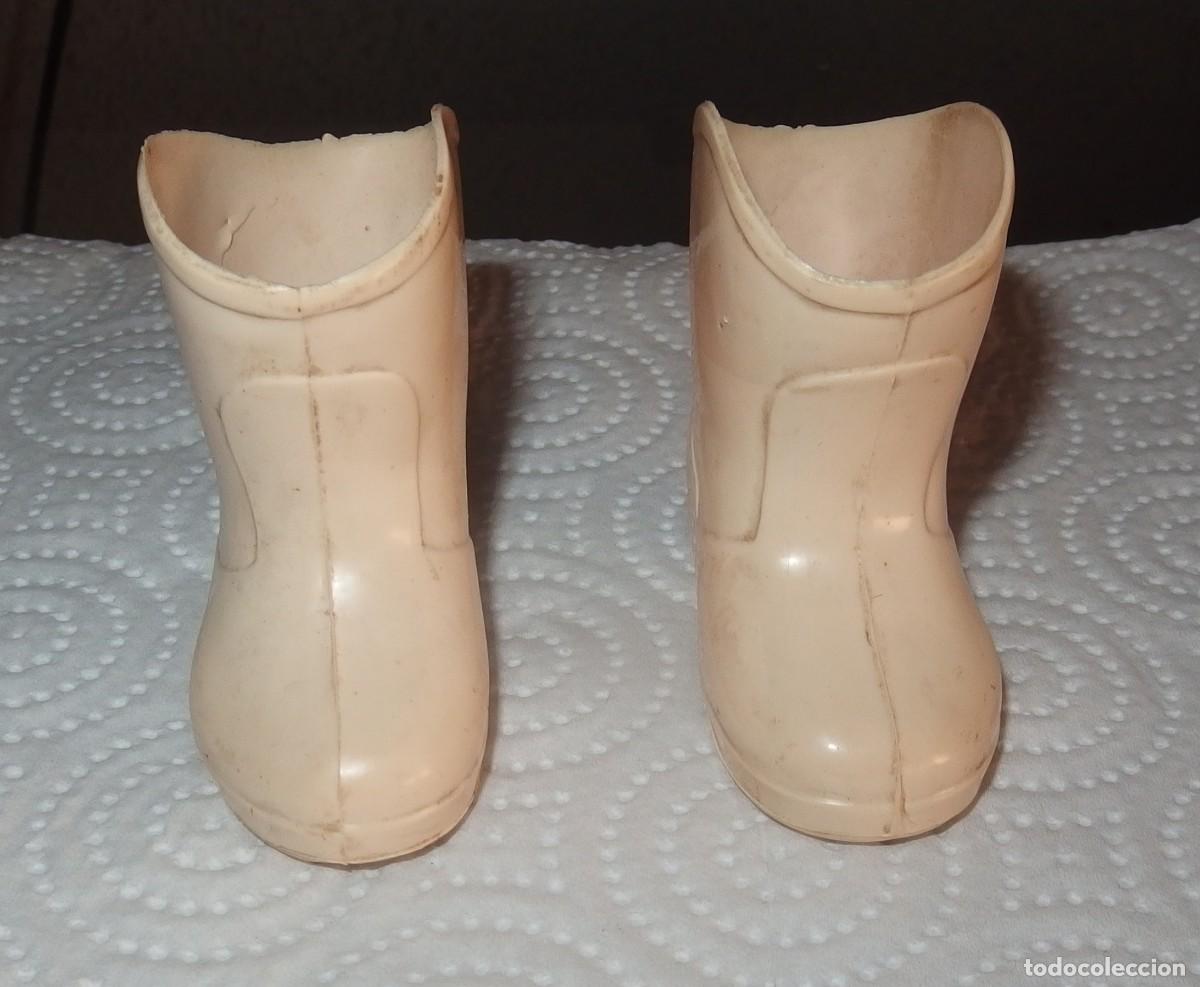 Mu&ntilde;ecas Nancy y Lucas: BOTAS BLANCAS DE NANCY DE FAMOSA - Foto 1