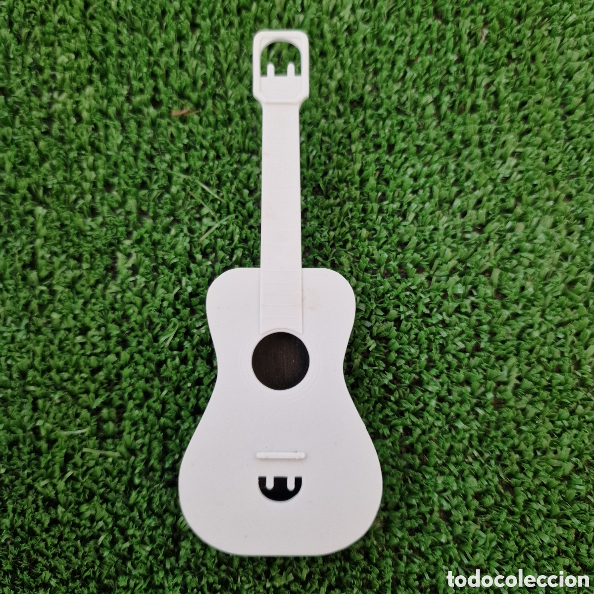 Mu&ntilde;ecas Nancy y Lucas: Nancy guitarra original con los amigos
