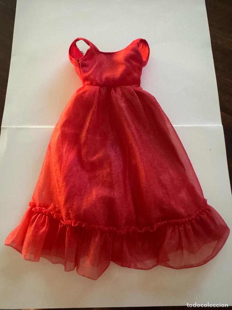 Mu&ntilde;ecas Nancy y Lucas: NANCY VESTIDO FANTAS&Iacute;A ROJO CON ETIQUETA ORIGINAL FAMOSA (G)