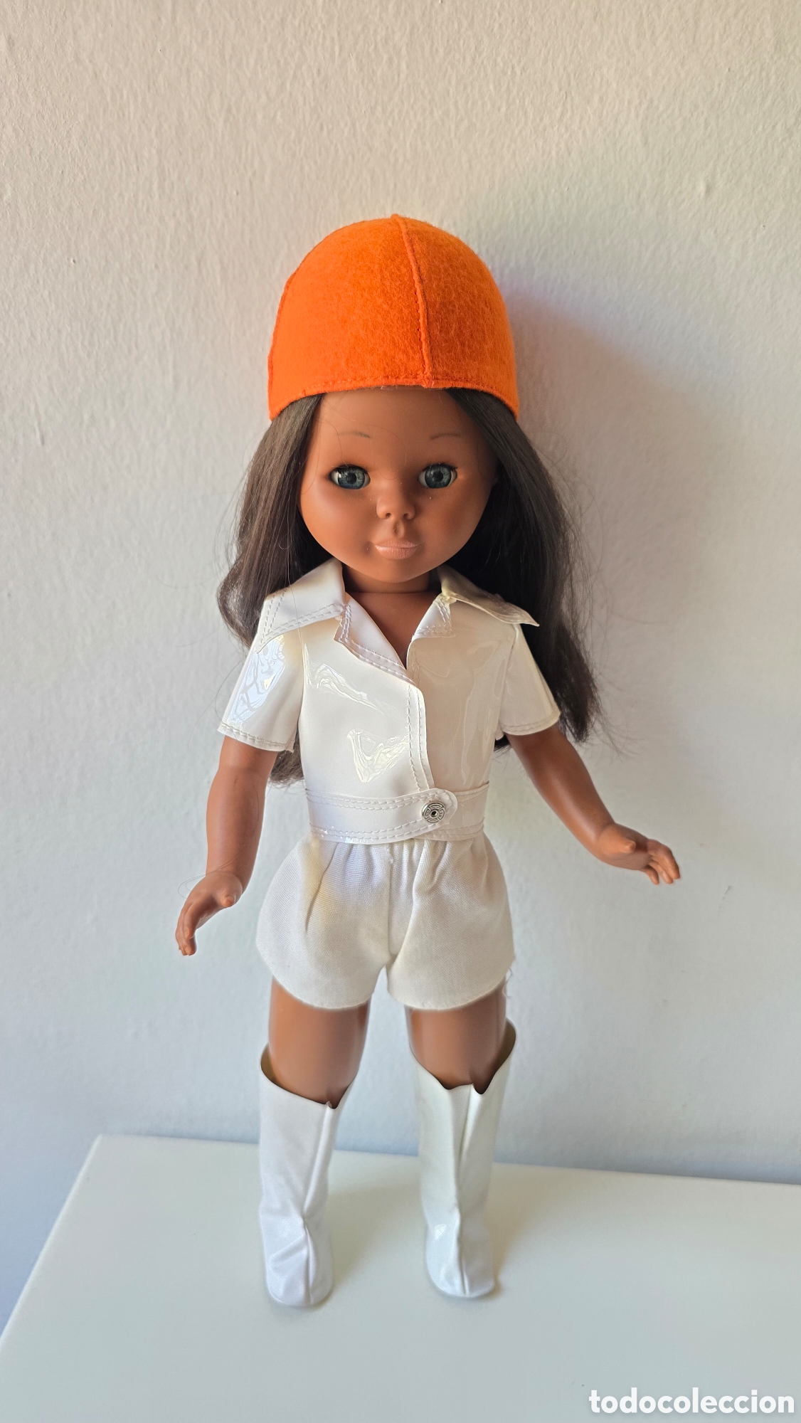Bambole Nancy e Lucas: Nancy mini shorts a&ntilde;os 70 ojos azules