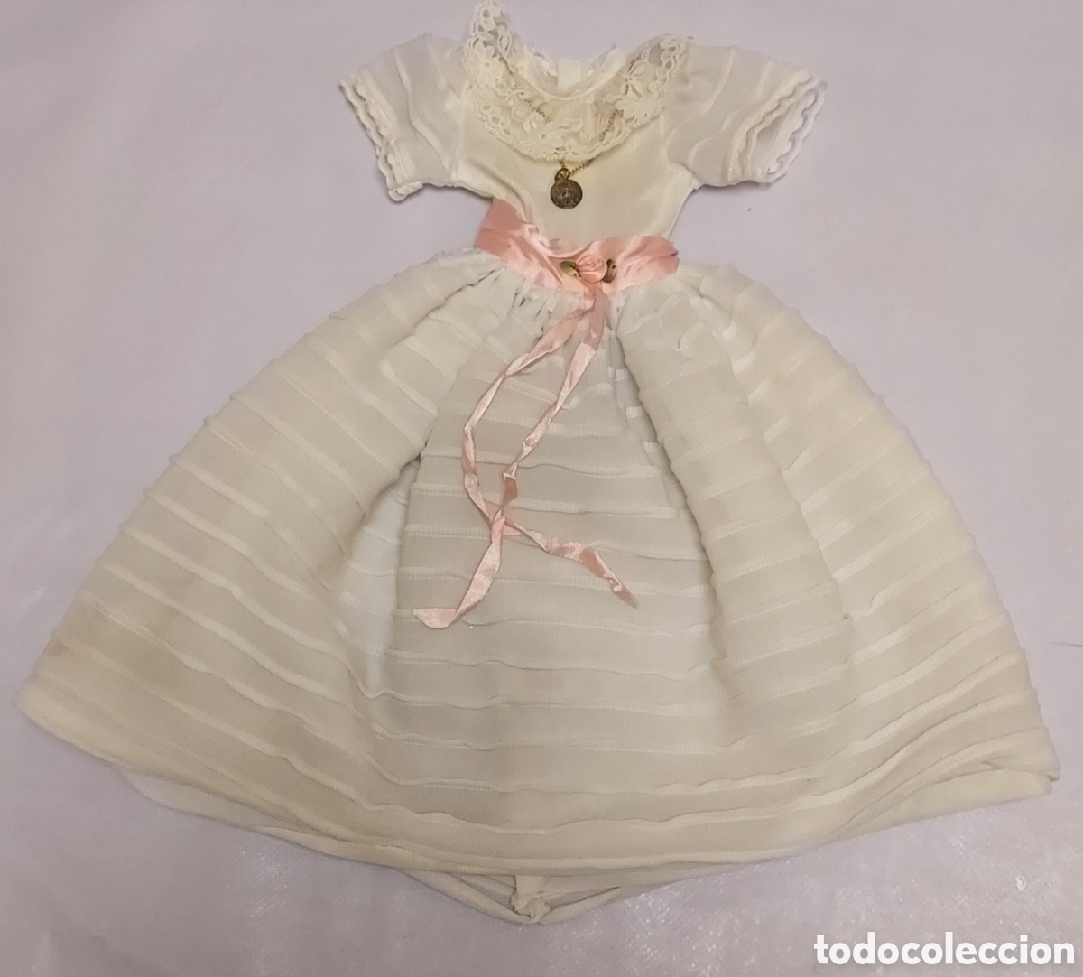 Mu&ntilde;ecas Nancy y Lucas: Vestido comuni&oacute;n Nancy de Famosa a&ntilde;os 70