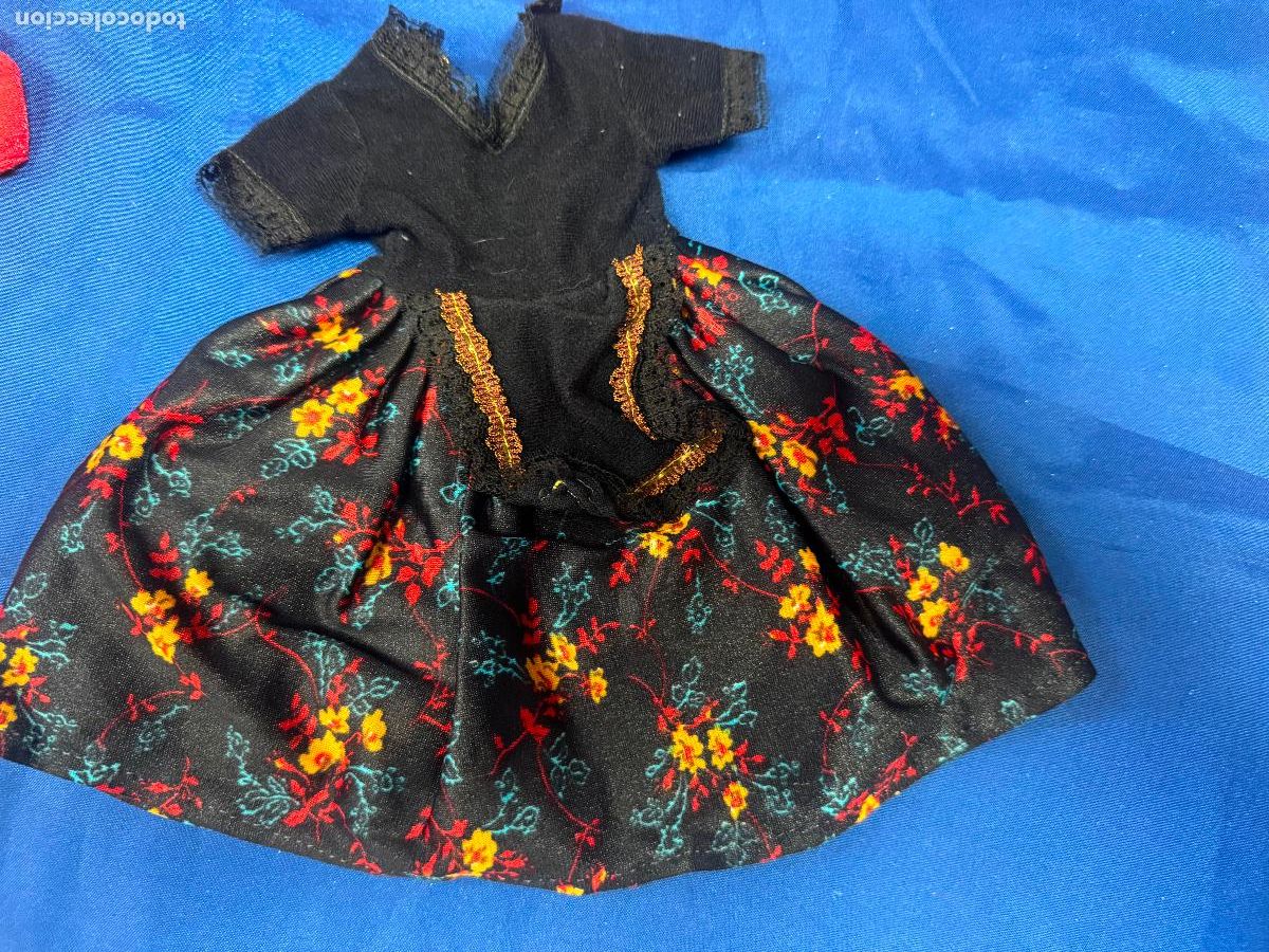 Mu&ntilde;ecas Nancy y Lucas: VESTIDO REGIONAL PARA NANCY DE FAMOSA