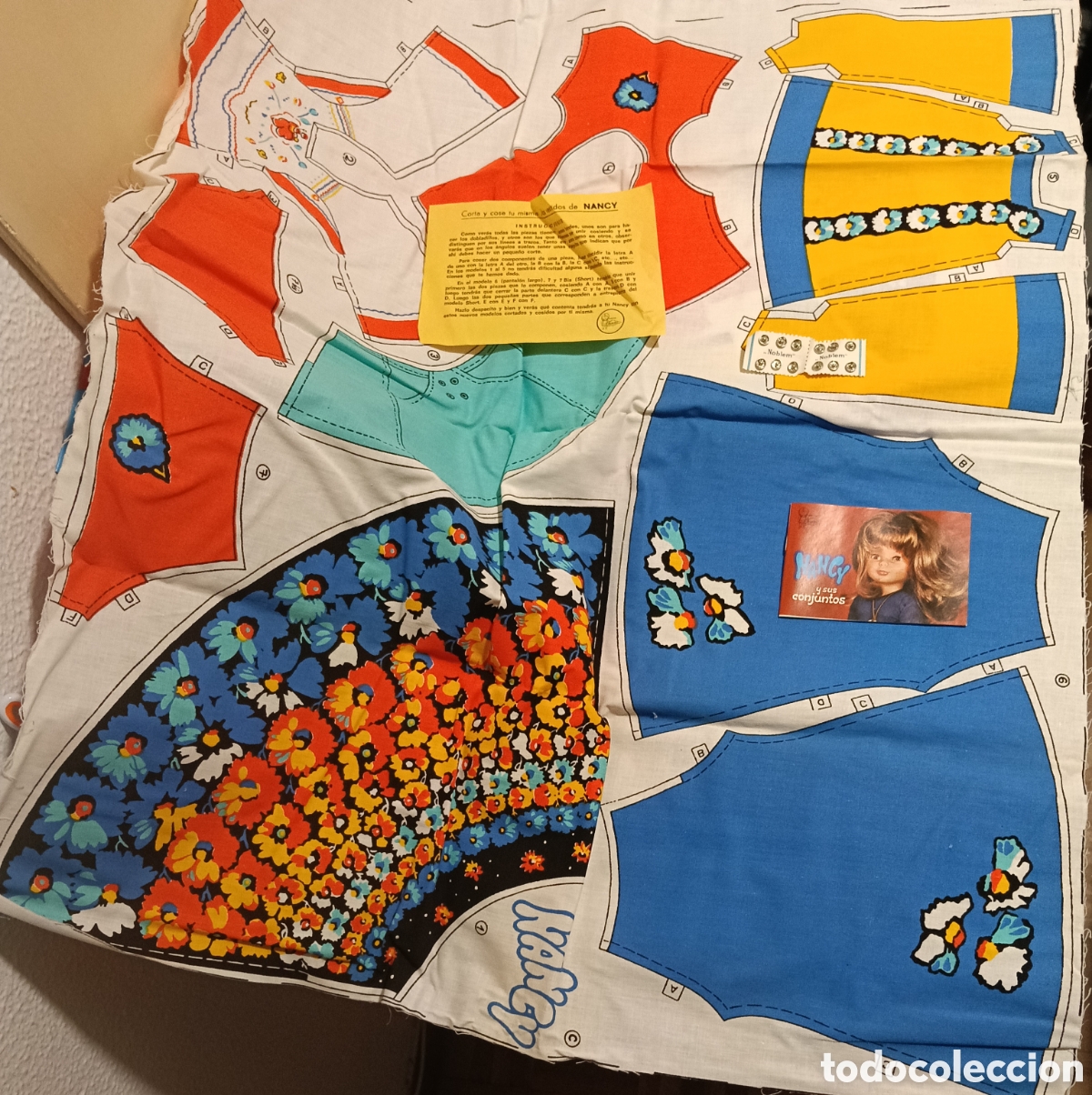 Mu&ntilde;ecas Nancy y Lucas: Corta y cose t&uacute; misma los vestiditos de Nancy - Foto 5