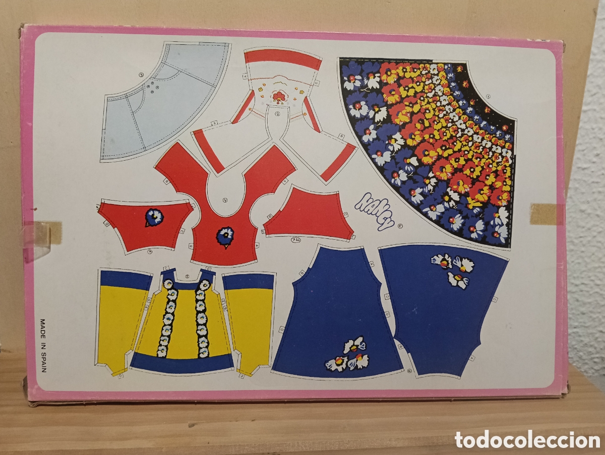Mu&ntilde;ecas Nancy y Lucas: Corta y cose t&uacute; misma los vestiditos de Nancy - Foto 1