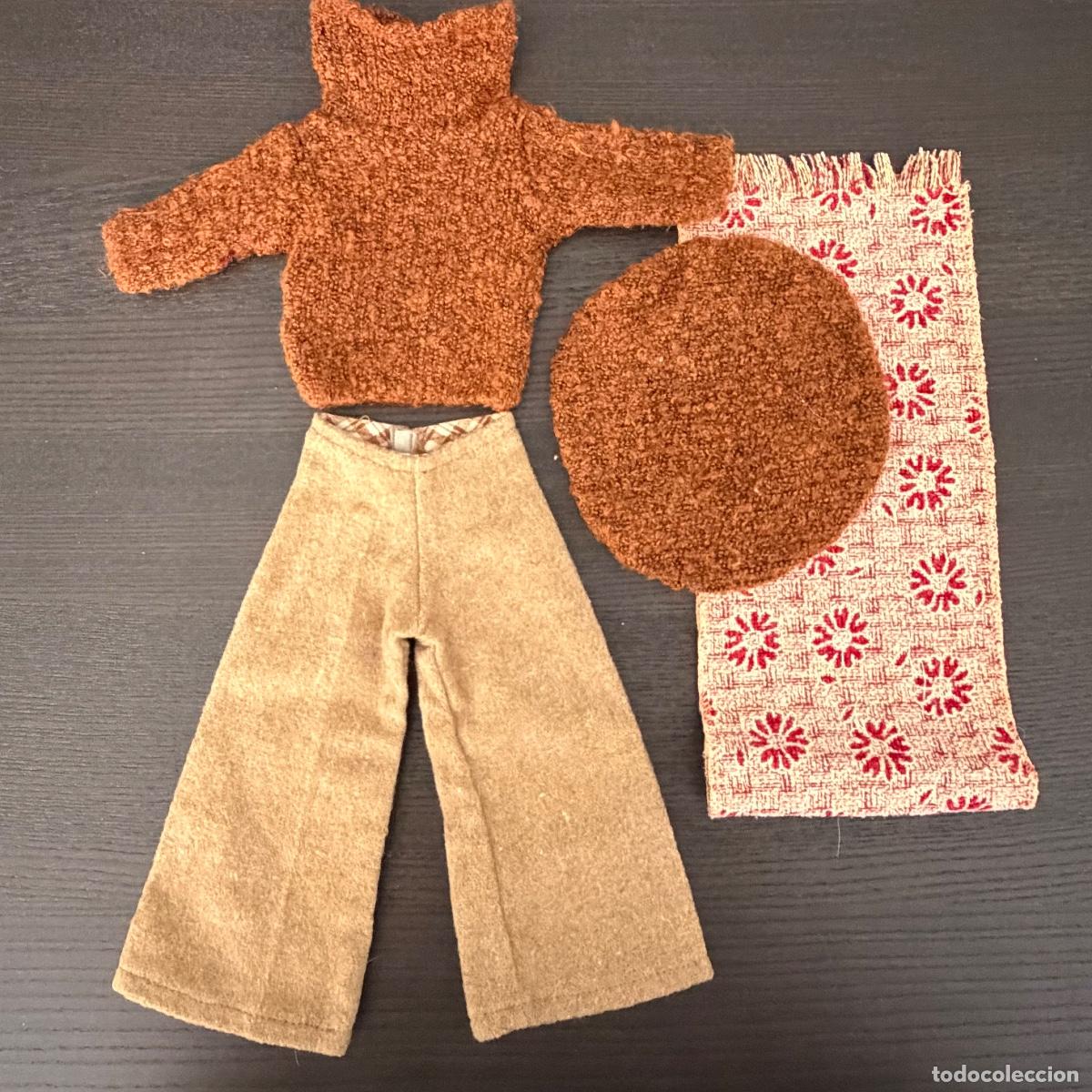 Mu&ntilde;ecas Nancy y Lucas: Conjunto Nancy Quiron Campos Eliseos chal flores (2000s)