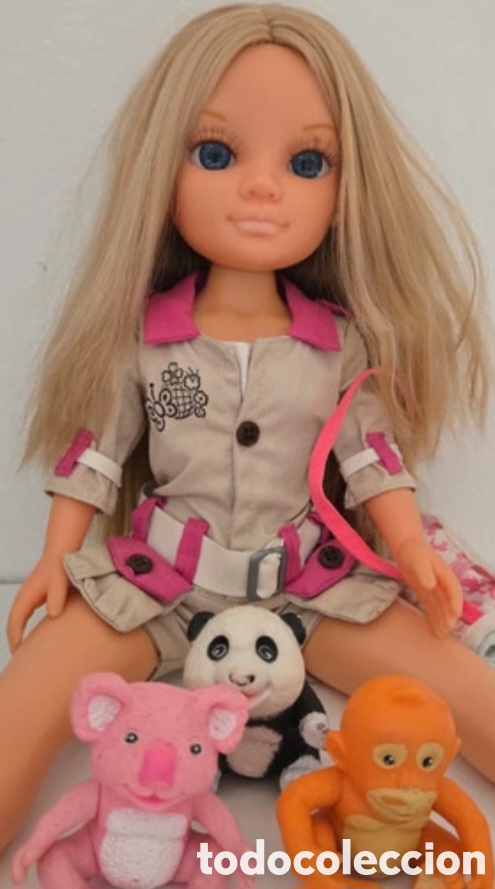 Mu&ntilde;ecas Nancy y Lucas: Mu&ntilde;eca Nancy Veterinaria con Animales y Accesorios