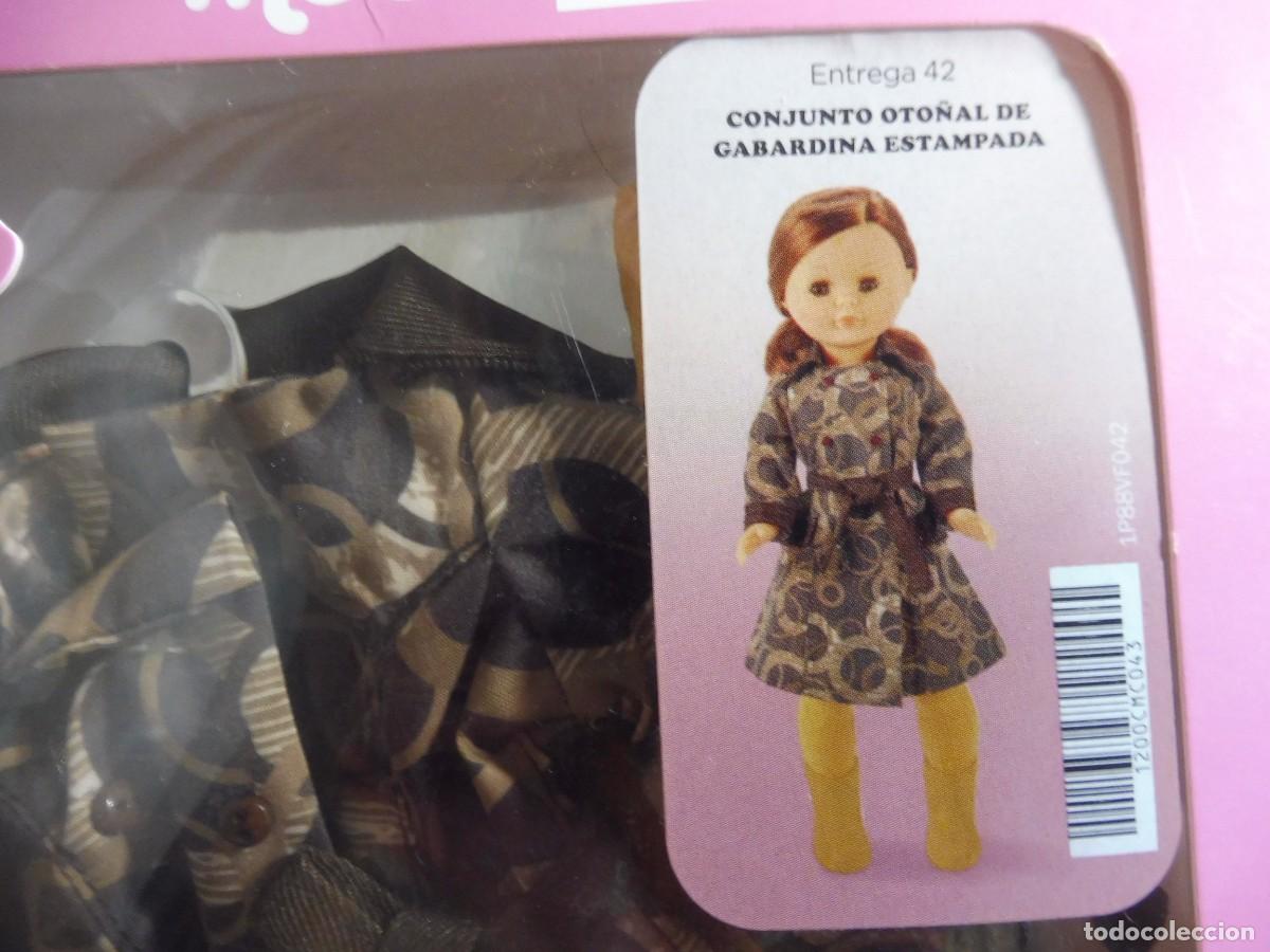 Mu&ntilde;ecas Nancy y Lucas: Nancy moda a&ntilde;os 60-70-80 conjunto oto&ntilde;al gabardina, Planeta deAgostini Giochi Preziosi Famosa