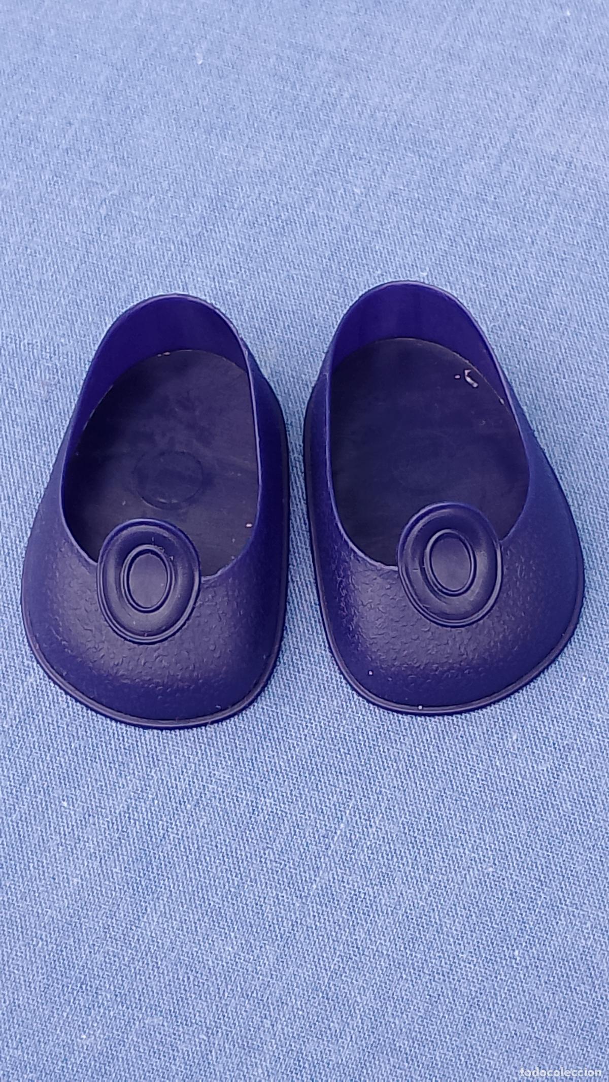 Mu&ntilde;ecas Nancy y Lucas: Antiguos zapatos azules originales de mu&ntilde;eca Nancy de Famosa