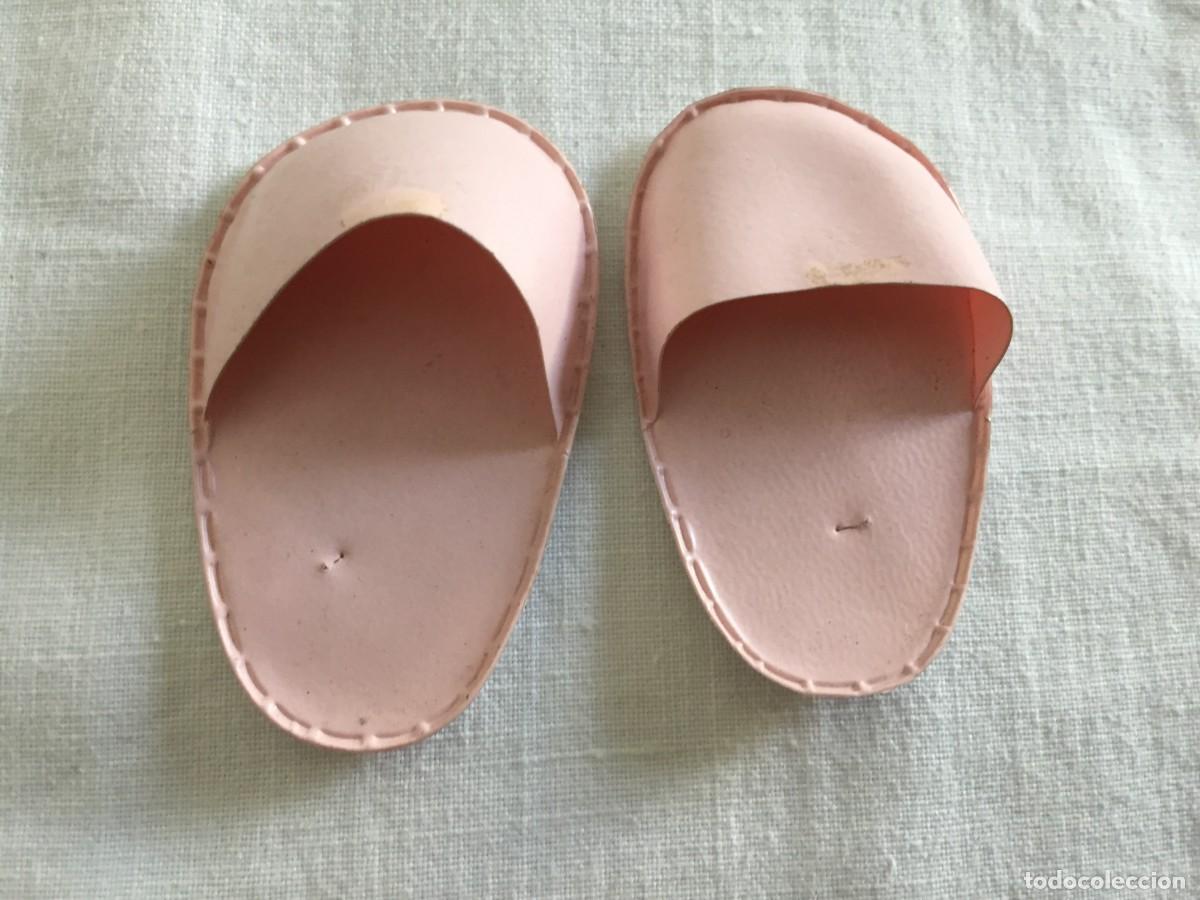 Mu&ntilde;ecas Nancy y Lucas: ZAPATILLAS NANCY DE FAMOSA DE COLOR ROSA