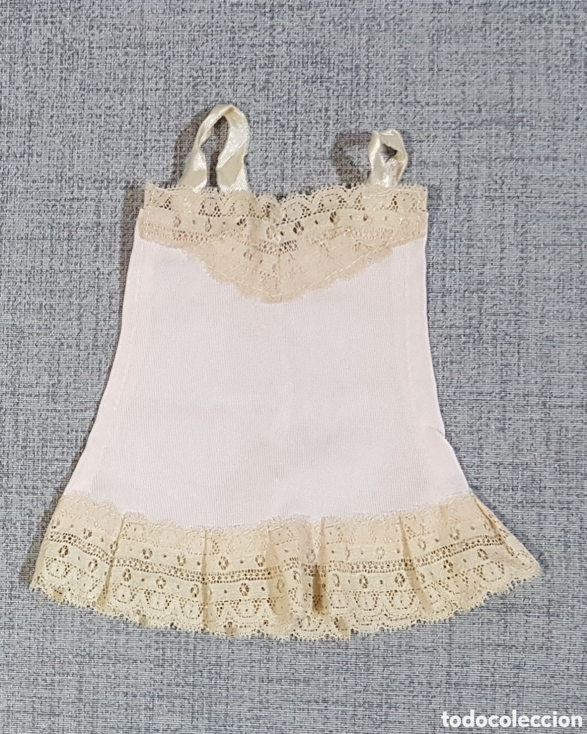 Mu&ntilde;ecas Nancy y Lucas: NANCY, CAMIS&Oacute;N INTIMATE. CON ETIQUETA.