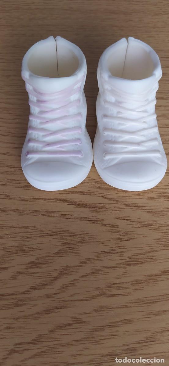 Mu&ntilde;ecas Nancy y Lucas: ZAPATOS BOTAS NANCY NEW FAMOSA