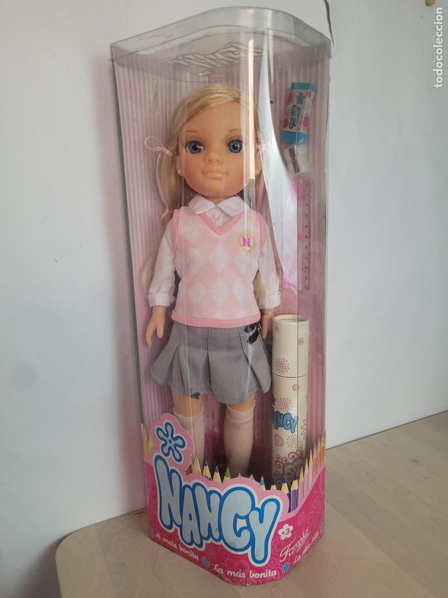Mu&ntilde;ecas Nancy y Lucas: nancy en el cole colegiala nueva en caja