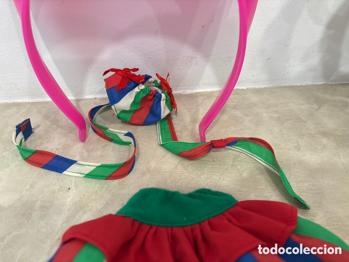 Mu&ntilde;ecas Nancy y Lucas: Conjunto de Nancy solete, sin estrenar, consta de cinco piezas - Foto 2