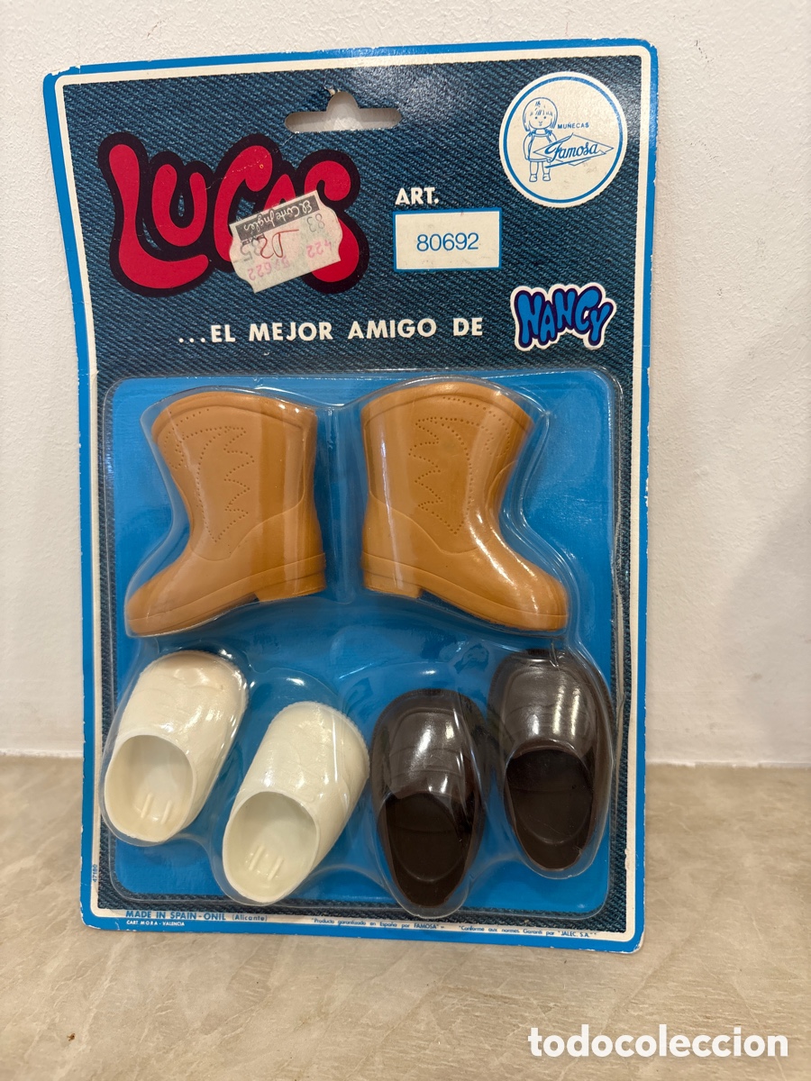 Mu&ntilde;ecas Nancy y Lucas: Bl&iacute;ster con zapatos y botas del mu&ntilde;eco Lucas el amigo de Nancy. de famosa, a&ntilde;os 70