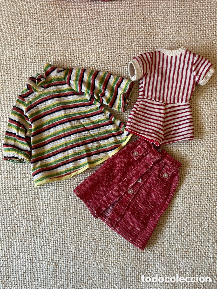 Mu&ntilde;ecas Nancy y Lucas: Lote de ropa para mu&ntilde;eca Nancy