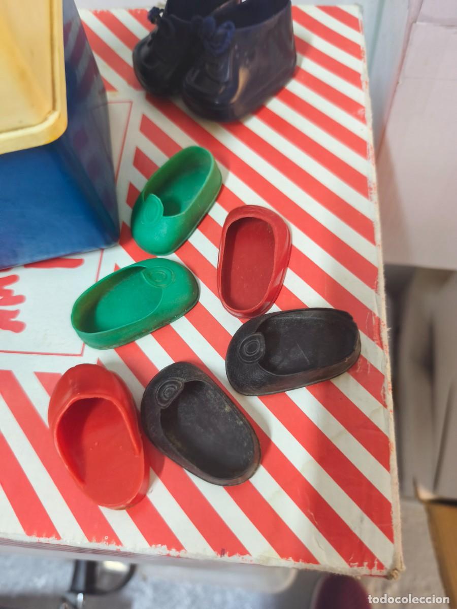 Mu&ntilde;ecas Nancy y Lucas: conjunto de zapatos para nancy