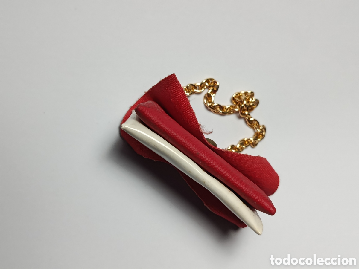 Mu&ntilde;ecas Nancy y Lucas: Bolso Nancy rojo y blanco, cadena dorada. - Foto 4