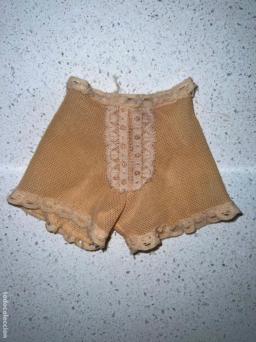 Mu&ntilde;ecas Nancy y Lucas: NANCY - BRAGUITAS DEL CONJUNTO INTIMATE NANCY A&Ntilde;OS 70