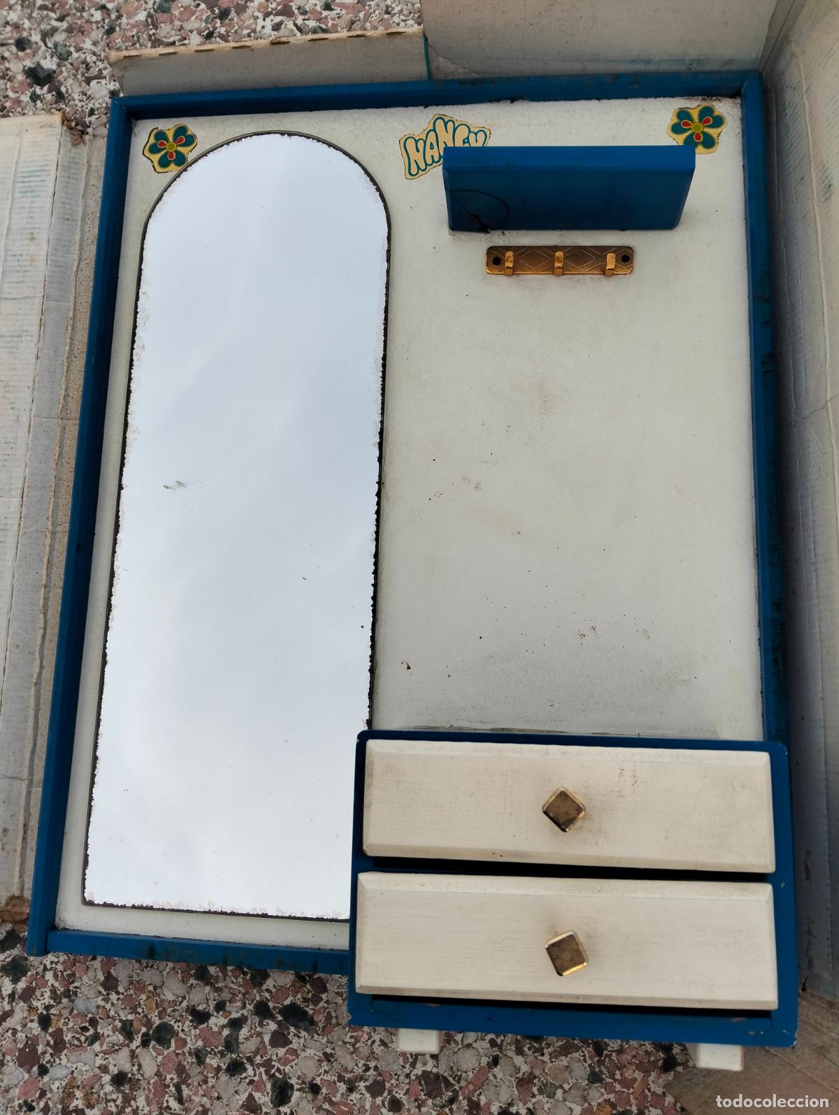 Bonecas Nancy e Lucas: Armario tocador de juguete de madera Nancy Famosa azul juguetes de casa de mu&ntilde;ecas a&ntilde;os 70-80