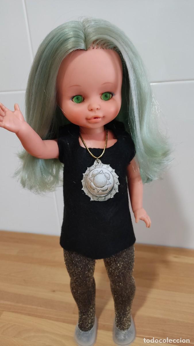 Mu&ntilde;ecas Nancy y Lucas: MU&Ntilde;ECA SELENE DE FAMOSA