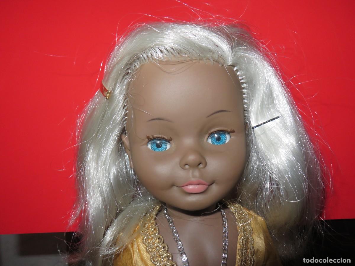 Mu&ntilde;ecas Nancy y Lucas: MU&Ntilde;ECA BELLA. MADE IN FRANCE. MUY SIMILAR A LA NANCY MULATA O NEGRITA DE FAMOSA