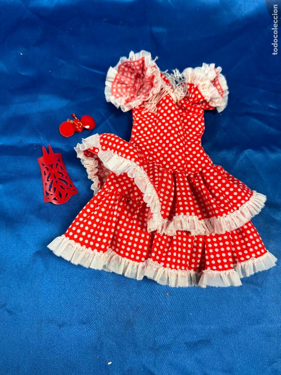 Mu&ntilde;ecas Nancy y Lucas: CONJUNTO GITANA CASTA&Ntilde;UELAS Y PEINETA - Foto 1