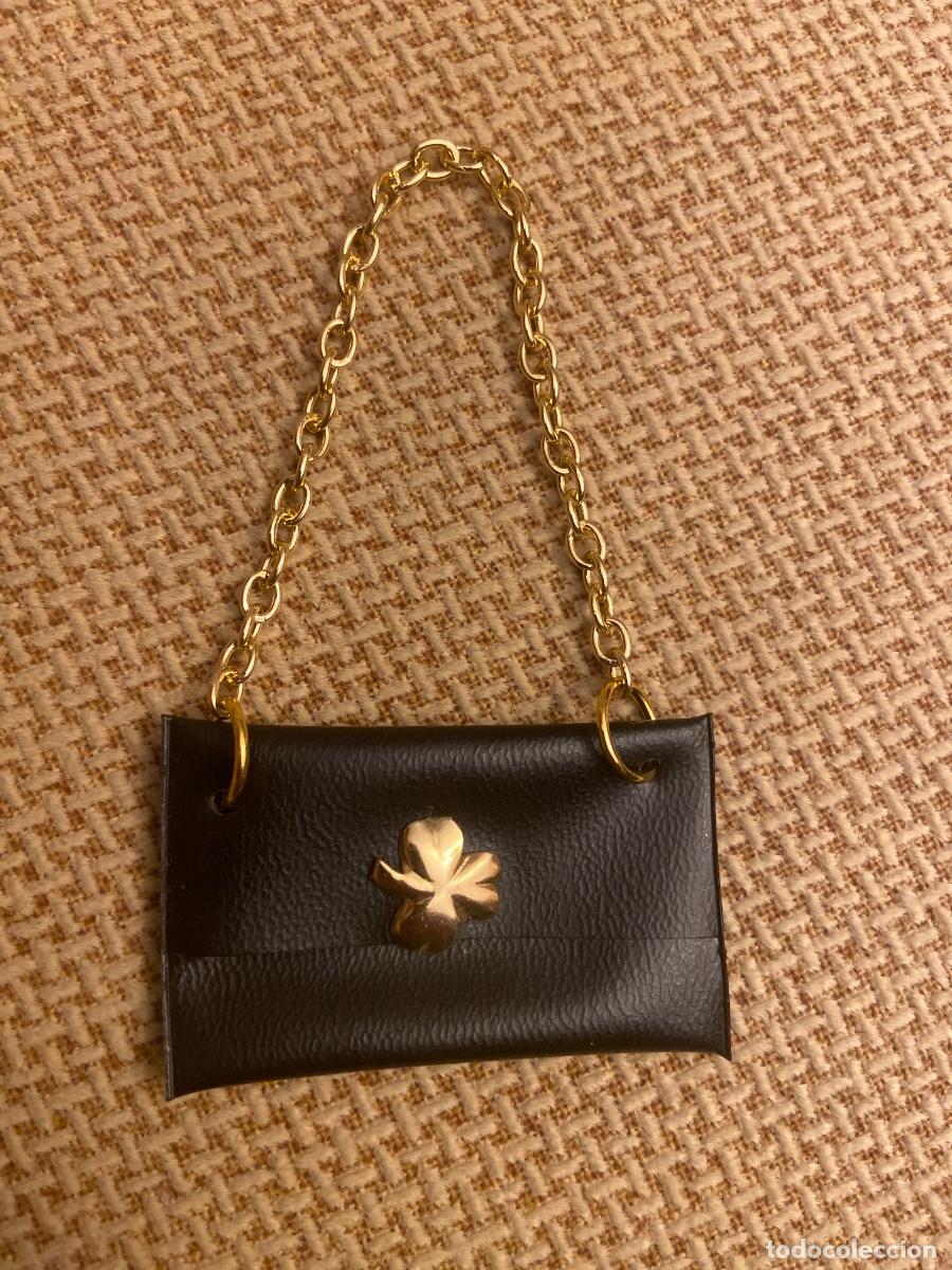 Mu&ntilde;ecas Nancy y Lucas: Bolso Chanel Nancy antiguo