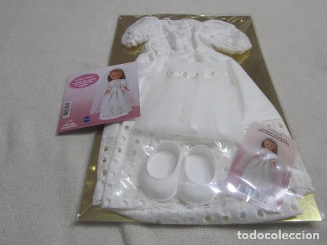 Mu&ntilde;ecas Nancy y Lucas: Vestido Nancy de Famosa Novia con Bordado Ingl&eacute;s