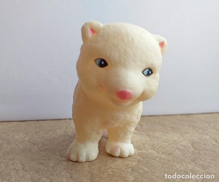 Mu&ntilde;ecas Nancy y Lucas: Mu&ntilde;eco de goma animal, oso polar de Nancy New de Famosa.