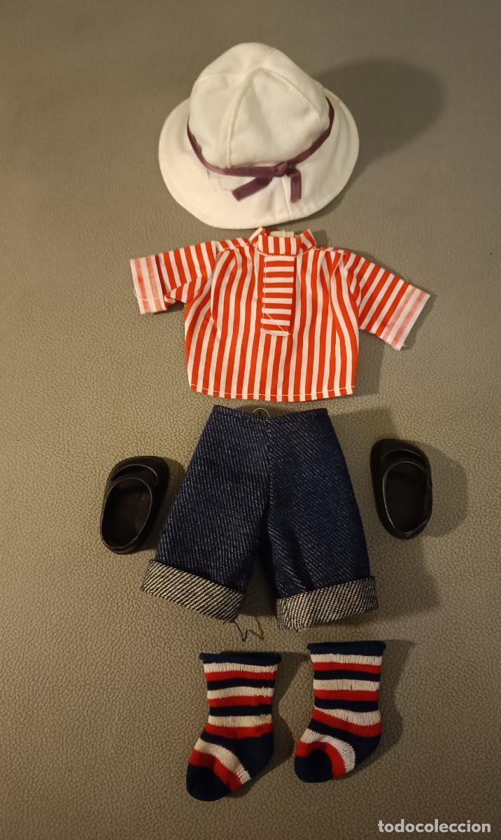 Mu&ntilde;ecas Nancy y Lucas: Conjunto de mu&ntilde;eca Lesly Mod. Kodak N&ordm;1