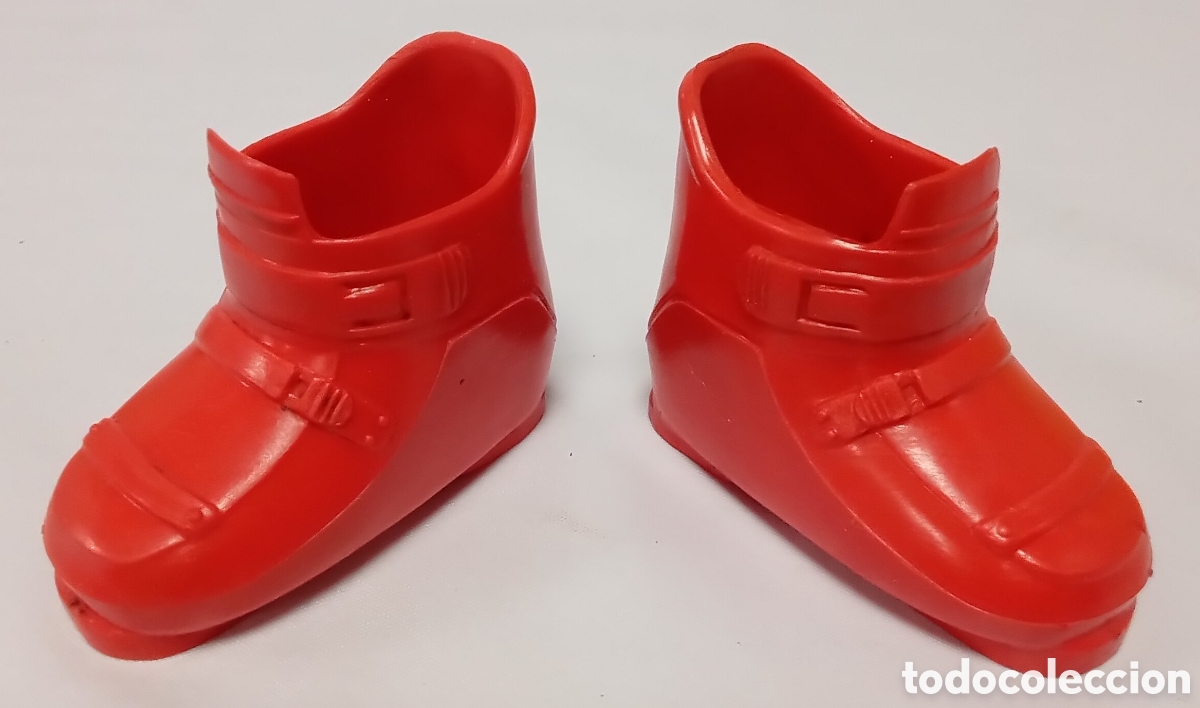 Mu&ntilde;ecas Nancy y Lucas: Botas ski rojas Mu&ntilde;eca Nancy Famosa Espa&ntilde;a A&ntilde;os 70